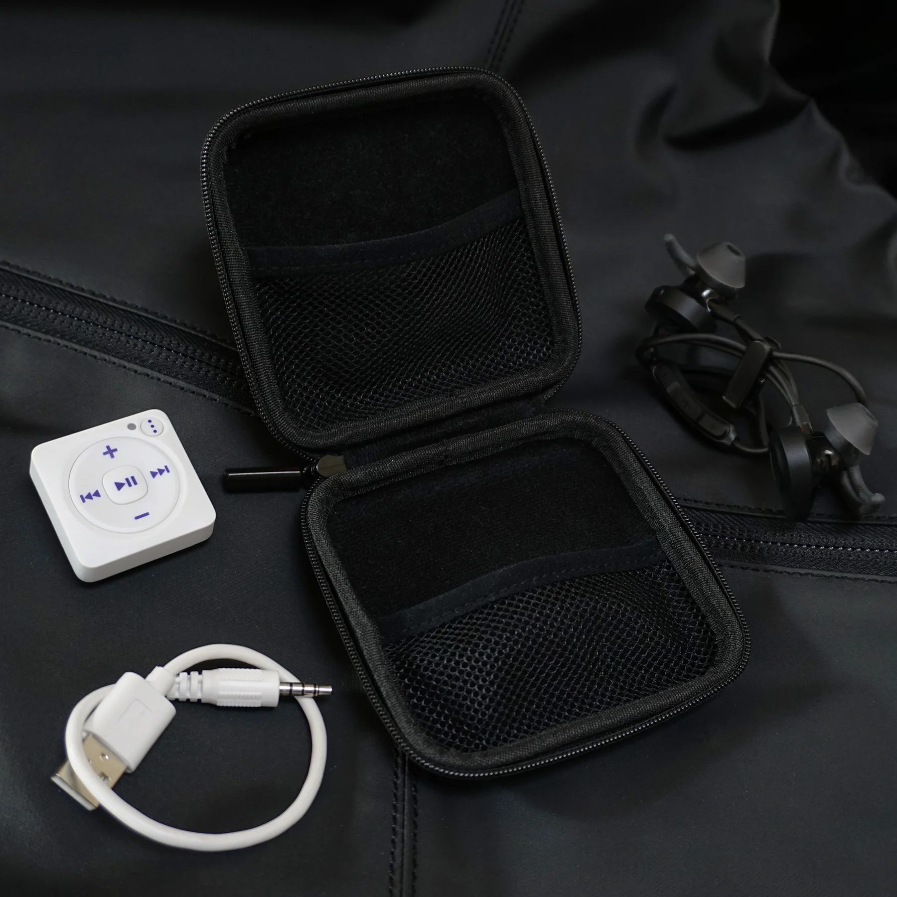Mighty Carrying Case - Image 3